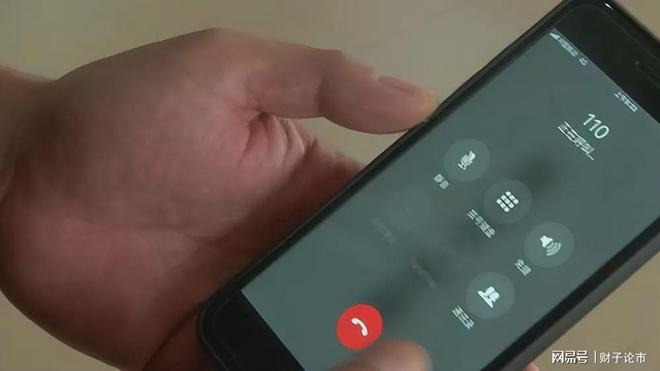 震惊！志愿者举报代孕后接到电话求和谈，背后真相令人深思