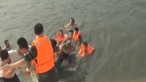 1家3口溺水1人遇难