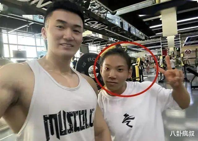 震惊！33岁健身网红山阿离世：曾患抑郁症，背后真相令人心碎