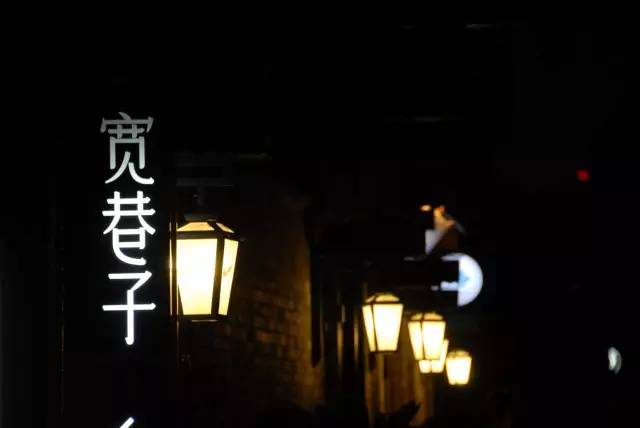 成都多地深夜惊现神秘“哒哒”声