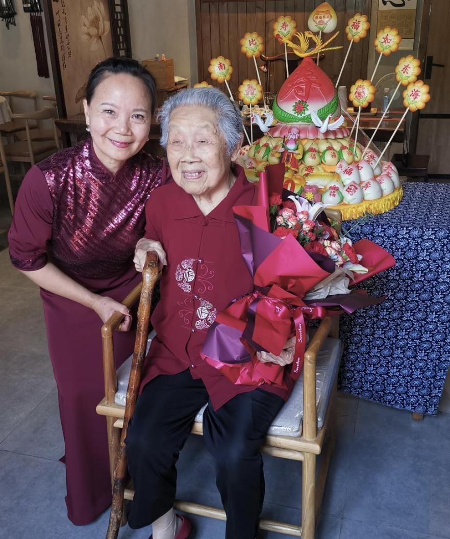 南京大屠杀幸存者谢桂英去世