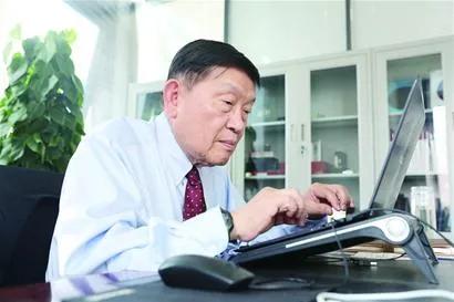 专家：中国可以反制美封杀芯片